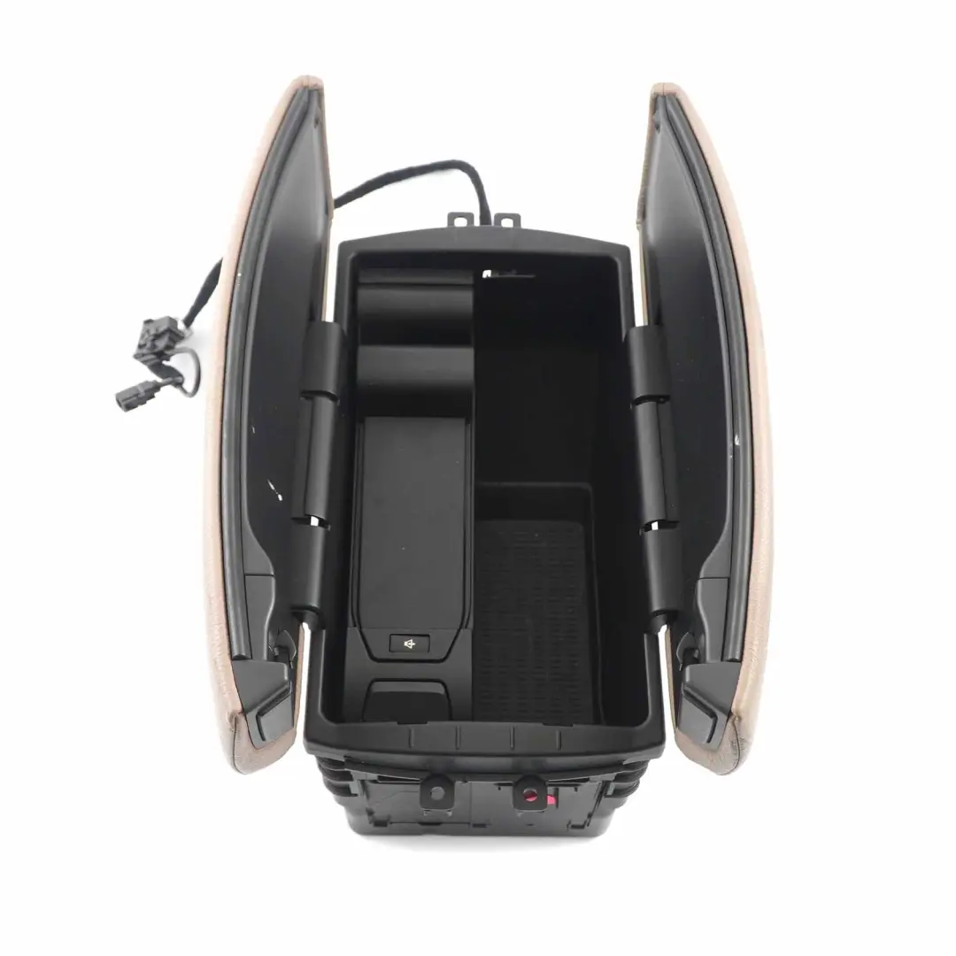 Apoyabrazos Delantero Medio Consola Central Teléfono Cuero Camel para BMW X5 E70 con número de pieza 6973471 BMW X5 E70 Apoyabrazos Delantero Medio Consola Central Teléfono Cuero Camel - SKU 6973471 - Número de pieza 6973471