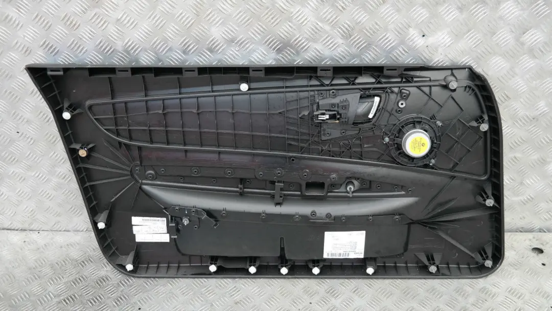 Door Card Trim Panel Cloth Right Elektra Anthracite para BMW E81 E82 con número de pieza 6975324 BMW E81 E82 Door Card Trim Panel Cloth Right Elektra Anthracite - SKU 6975324 - Número de pieza 6975324