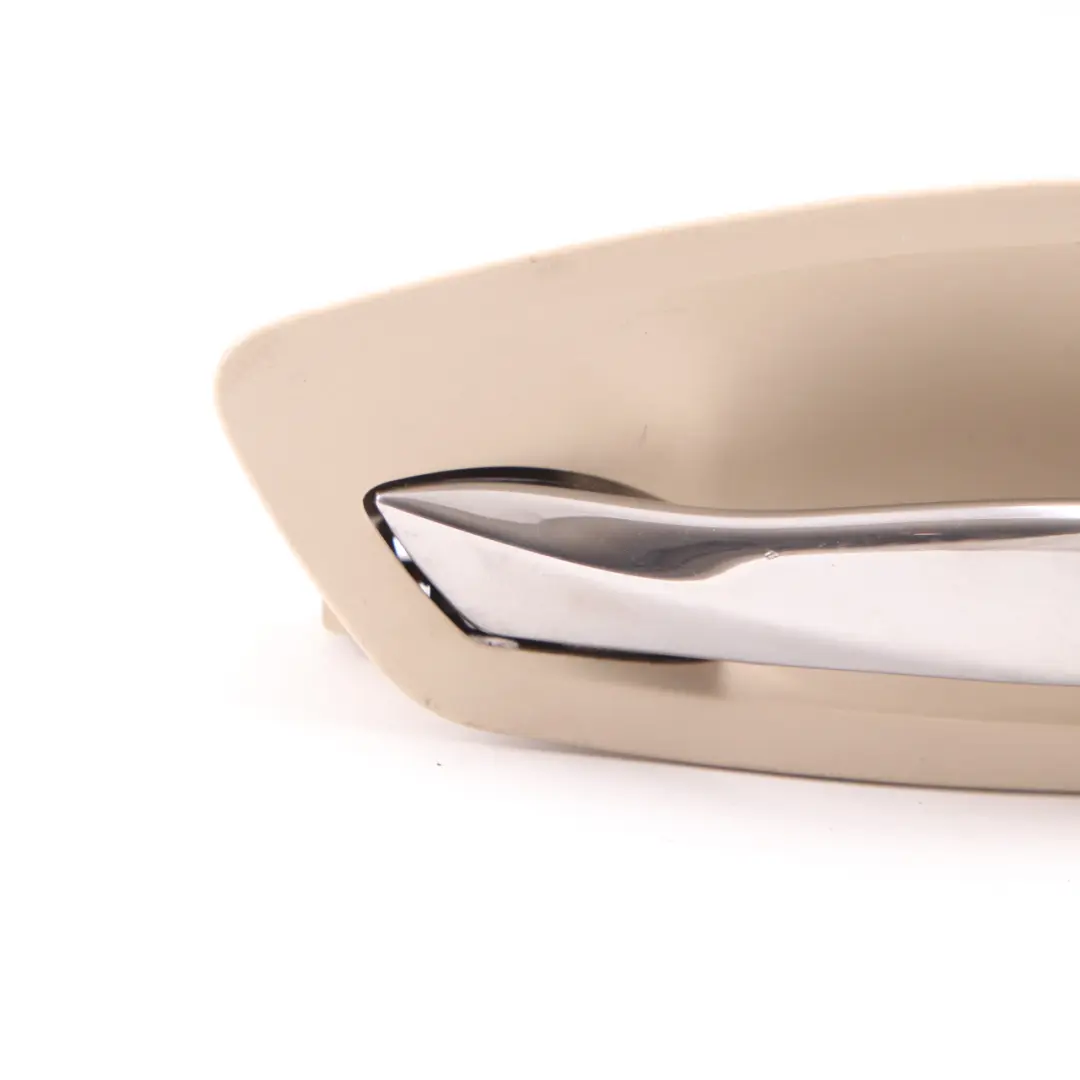 Interior Puerta Tarjeta Agarre Izquierda Trim Creambeige para BMW E92 E93 con número de pieza 6975499 BMW E92 E93 Interior Puerta Tarjeta Agarre Izquierda Trim Creambeige - SKU 6975499 - Número de pieza 6975499