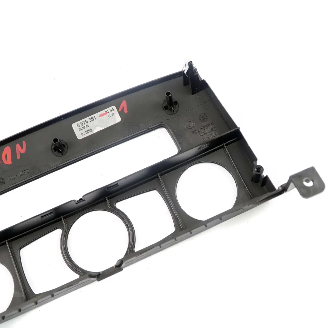 Cadre Tableau Bord Central Panneau Recouvrement pour BMW E60 E61 LCI à propos du numéro de pièce 6976361 BMW E60 E61 LCI Cadre Tableau Bord Central Panneau Recouvrement - SKU 6976361-1 - Numéro de pièce 6976361