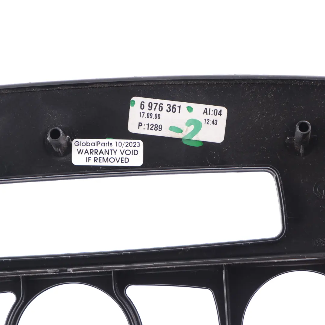 Cubierta Panel Centro Salpicadero Marco Negro para BMW E60 E61 LCI con número de pieza 6976361 BMW E60 E61 LCI Cubierta Panel Centro Salpicadero Marco Negro - SKU 6976361-2 - Número de pieza 6976361