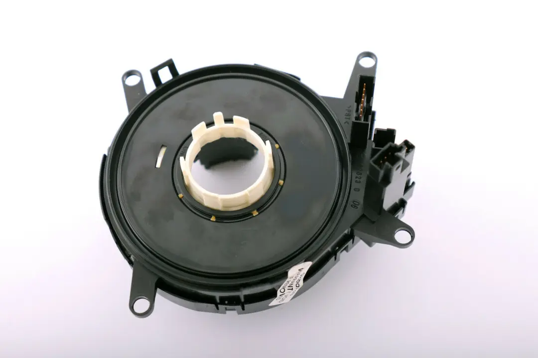 Ressort en Spiralkassette Centre de Commutation pour BMW 5 6 E60 E61 E63 E64 à propos du numéro de pièce 6976394 BMW 5 6 E60 E61 E63 E64 Ressort en Spiralkassette Centre de Commutation - SKU 6976394 - Numéro de pièce 6976394