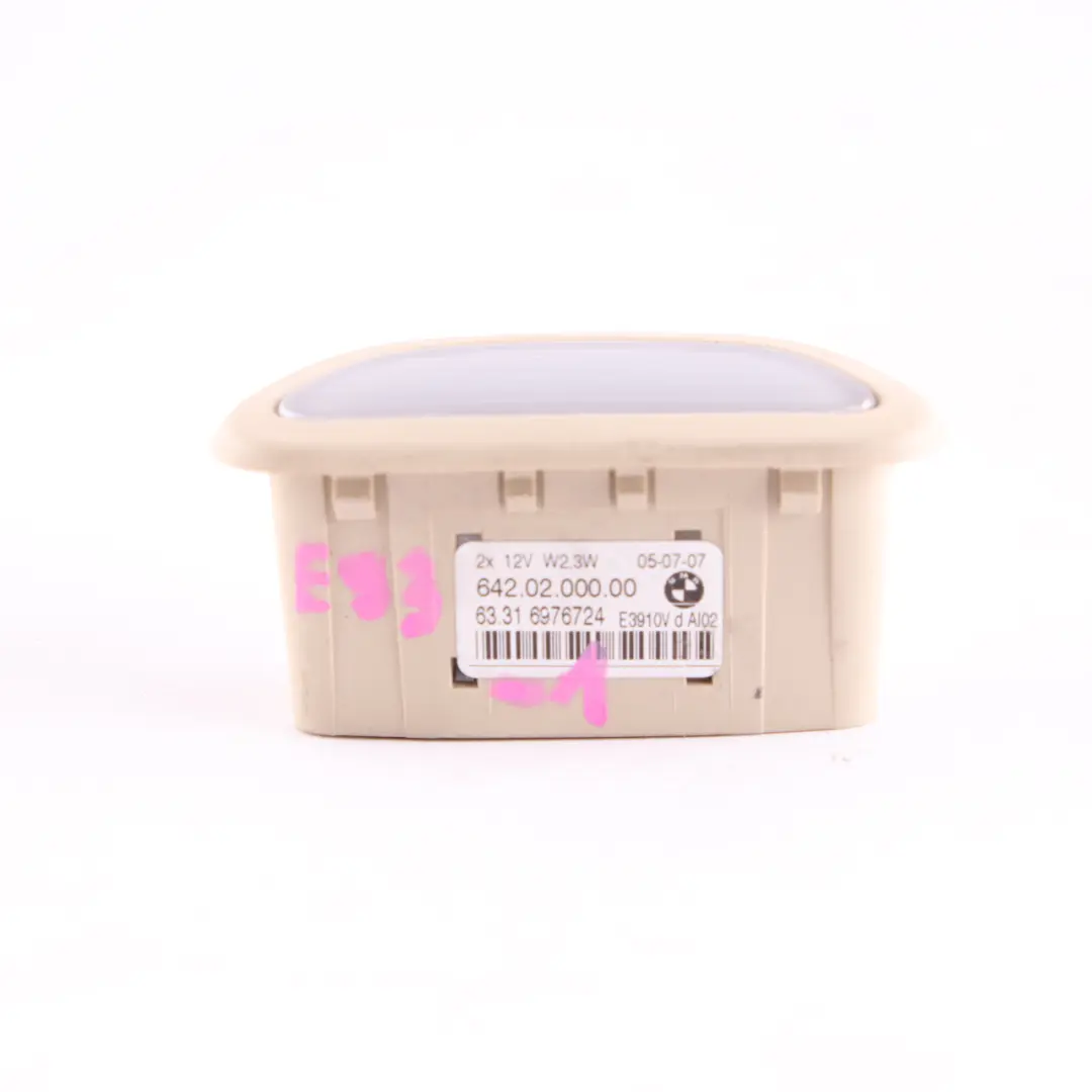 *BMW 3 er E92 E93 LCI Fussraumleuchte Lampe Licht Hinten Cremebeige für mit Teilenummer 6976724 *BMW 3 er E92 E93 LCI Fussraumleuchte Lampe Licht Hinten Cremebeige - SKU 6976724 - Teilenummer 6976724