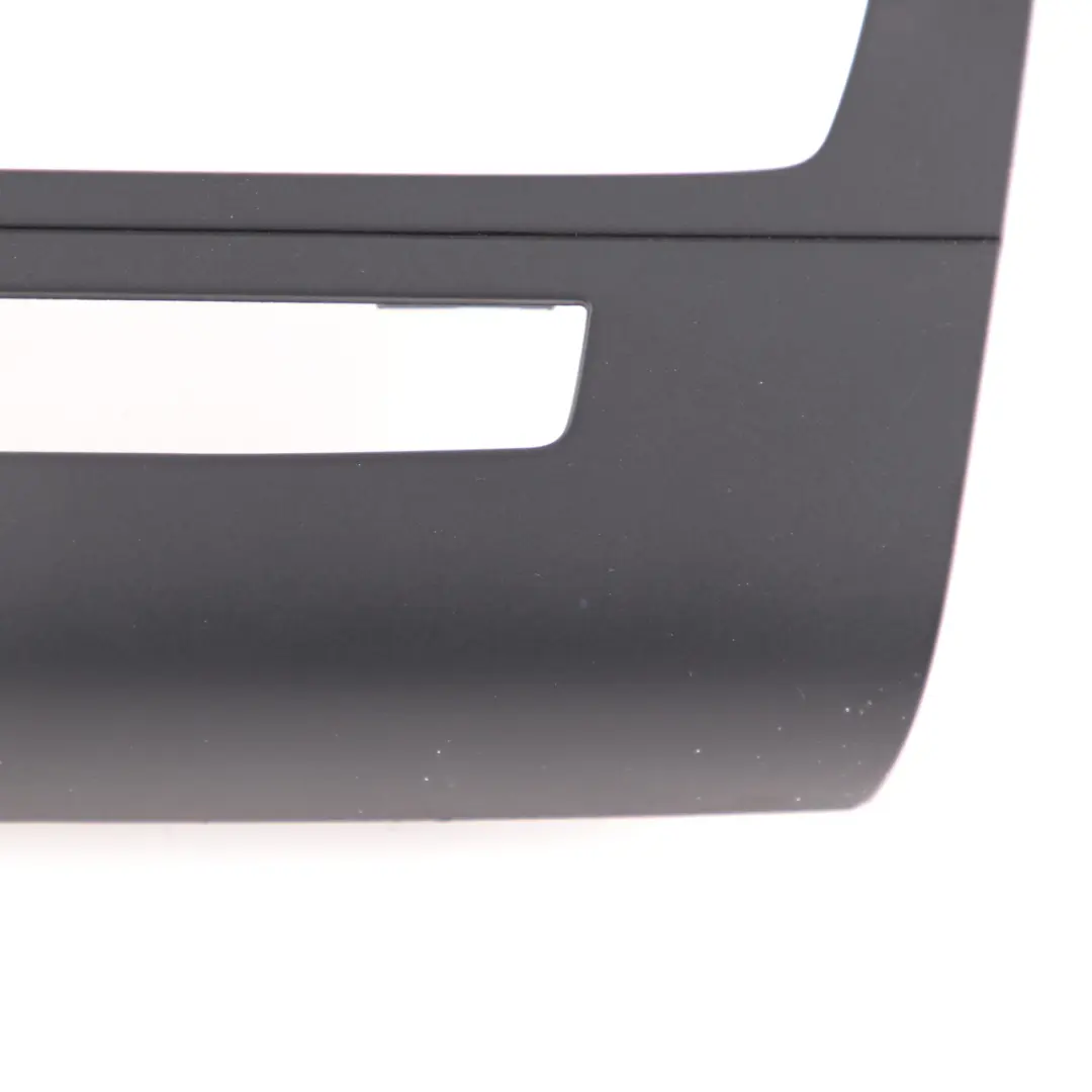 Blende Funktionsträger Mitte Schwarz BMW 1 er E81 E82 E87 LCI E88 - SKU 6976847-1 - Teilenummer 6976847