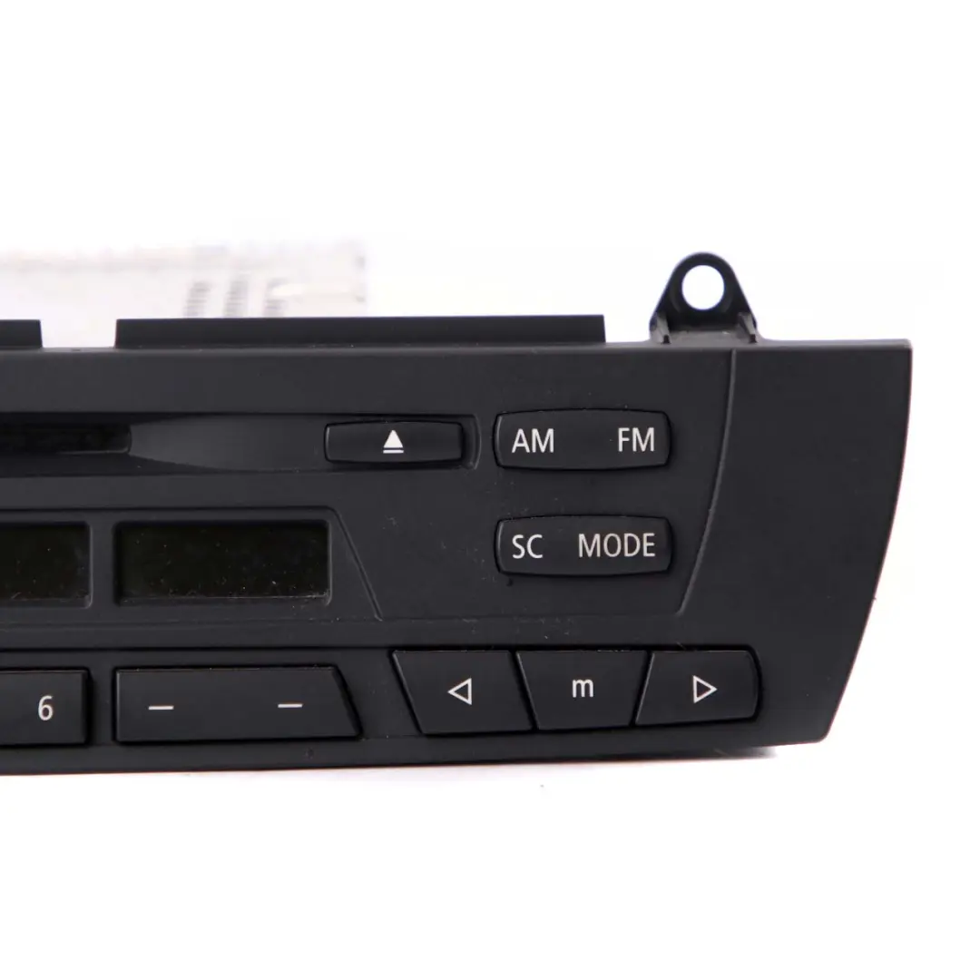 Radio Business CD do BMW X3 E83 o numerze 6976888 BMW X3 E83 Radio Business CD - SKU 6976888 - Numer Części 6976888