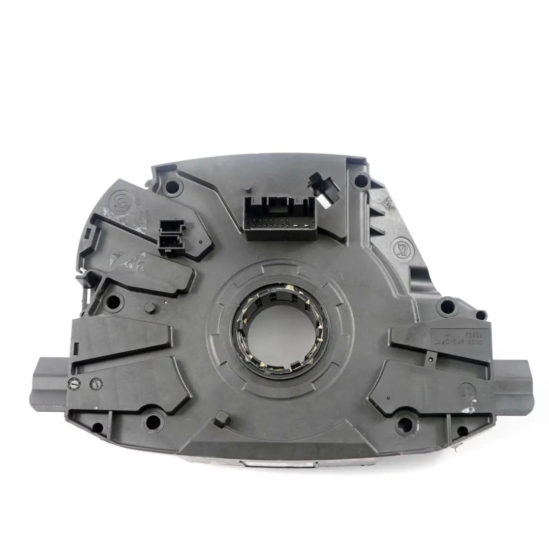 Taśma Zwijak Kolumny Kierownicy do BMW E60 E63 o numerze 6977322 BMW E60 E63 Taśma Zwijak Kolumny Kierownicy - SKU 6977322-1 - Numer Części 6977322