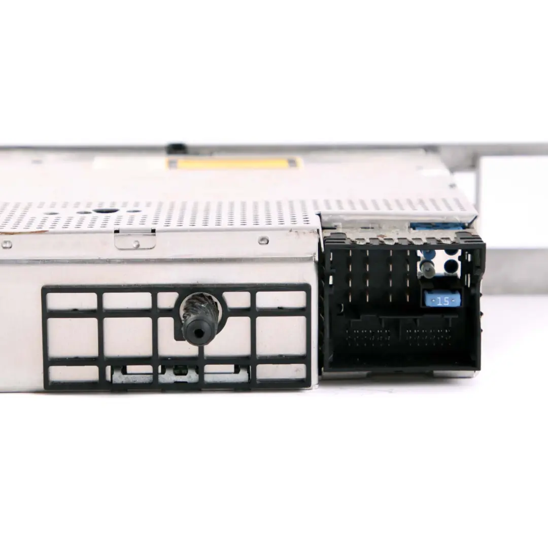 Audio System Controller Player to BMW 7 Series E65 E66 E67 CD with Part number 6977634 BMW 7 Series E65 E66 E67 CD Audio System Controller Player - SKU 6977634 - Part number 6977634