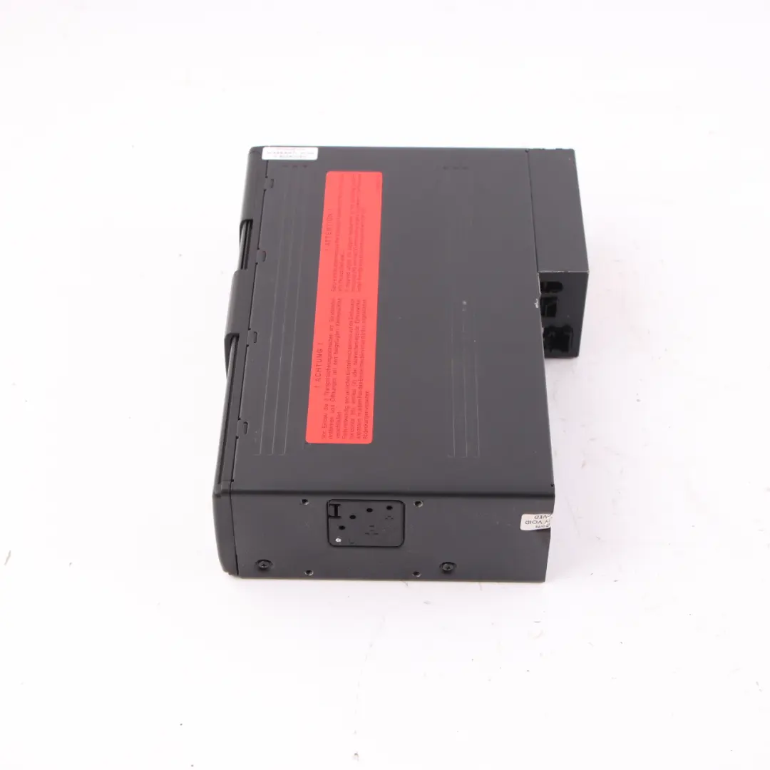 Zmieniarka CD Na 6 Płyt do Mini R50 R52 R53 o numerze 6977767 Mini R50 R52 R53 Zmieniarka CD Na 6 Płyt - SKU 6977767-1 - Numer Części 6977767