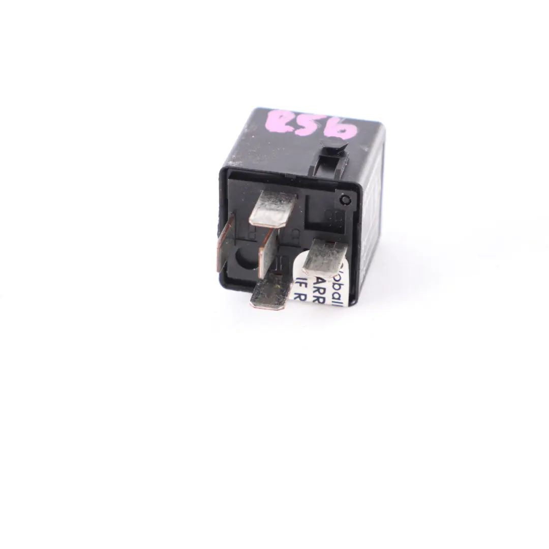 TYCO 5 Pins Black to Mini Cooper One R50 R53 R56 R57 R60 Relay with Part number 6977982 Mini Cooper One R50 R53 R56 R57 R60 Relay TYCO 5 Pins Black - SKU 6977982-1 - Part number 6977982
