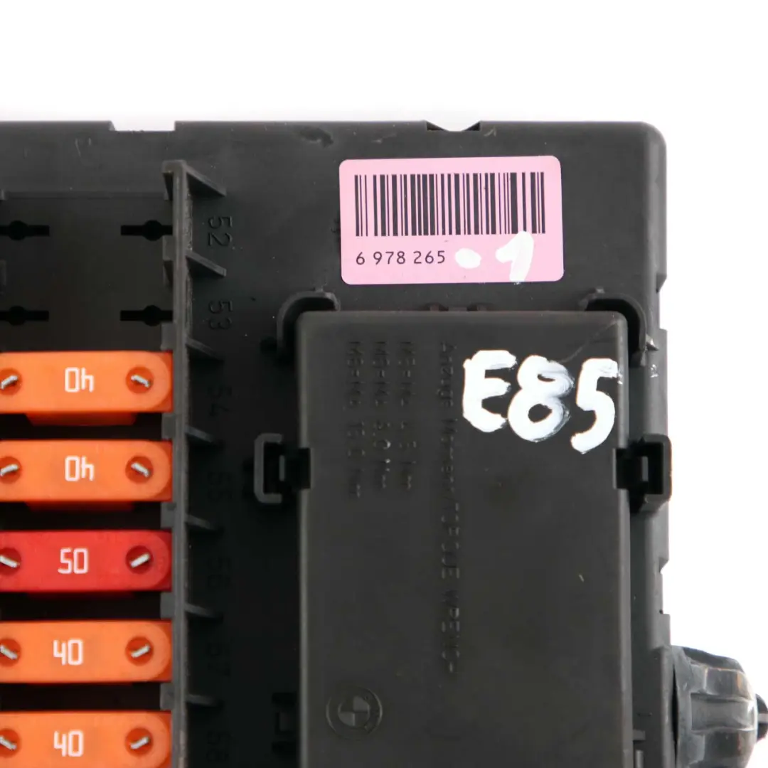 Interior Fuse Box to BMW Z4 Series E85 E86 1 Roadster with Part number 6978265 BMW Z4 Series E85 E86 1 Roadster Interior Fuse Box - SKU 6978265-1 - Part number 6978265