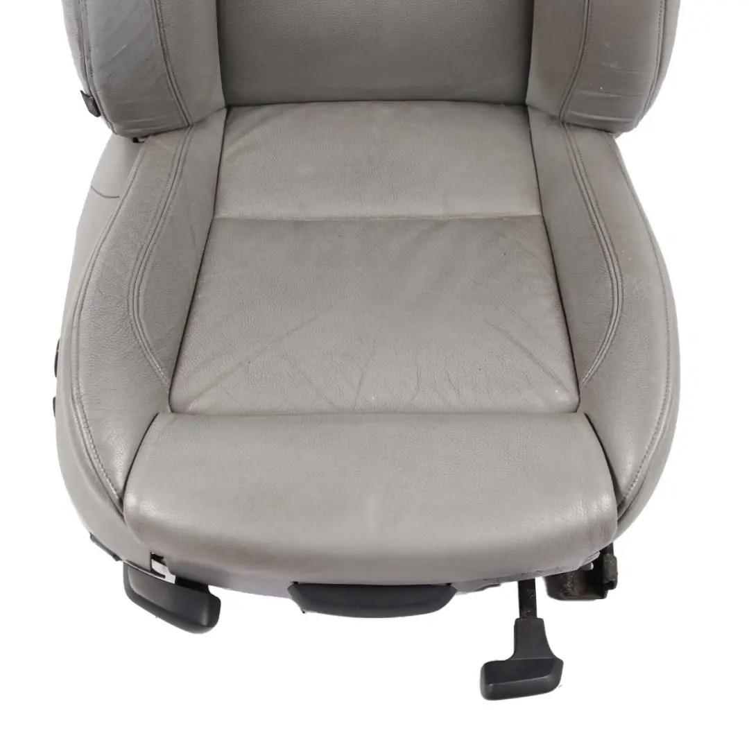 Front Seat BMW E92 Coupe Right O/S Electrical Leather Dakota Grau Grey to with Part number 6978876 Front Seat BMW E92 Coupe Right O/S Electrical Leather Dakota Grau Grey - SKU 6978876 - Part number 6978876