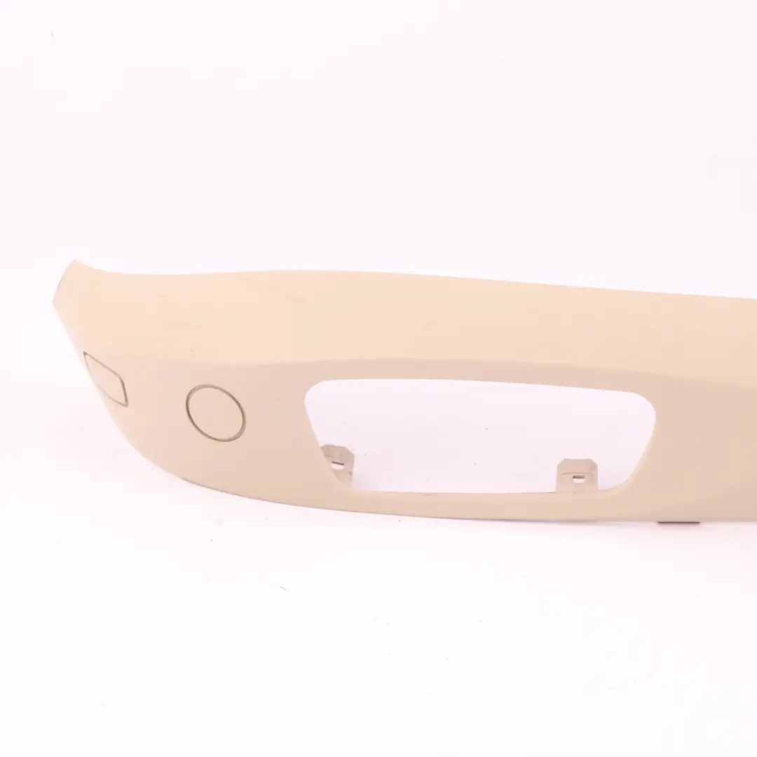 Asiento Pasajero Exterior Asiento Izquierdo Crema Beige para BMW E92 con número de pieza 6979341 BMW E92 Asiento Pasajero Exterior Asiento Izquierdo Crema Beige - SKU 6979341 - Número de pieza 6979341