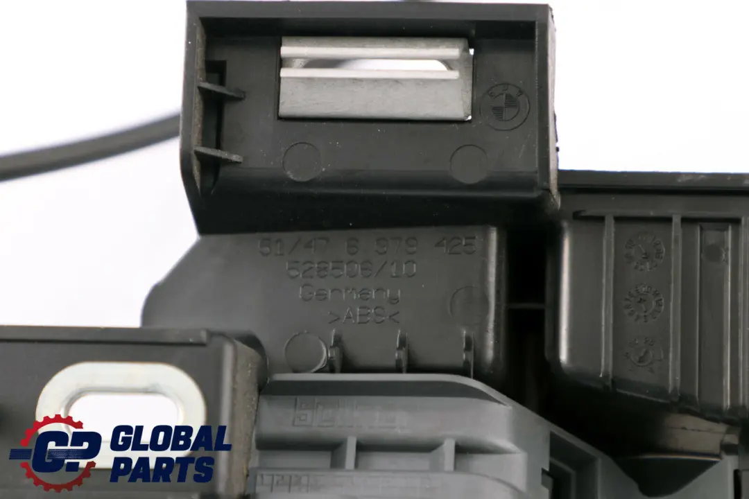 Couvercle De Coffre BMW E93 E93N LCI Cabrio Arrière Gauche pour à propos du numéro de pièce 6979425 Couvercle De Coffre BMW E93 E93N LCI Cabrio Arrière Gauche - SKU 6979425 - Numéro de pièce 6979425