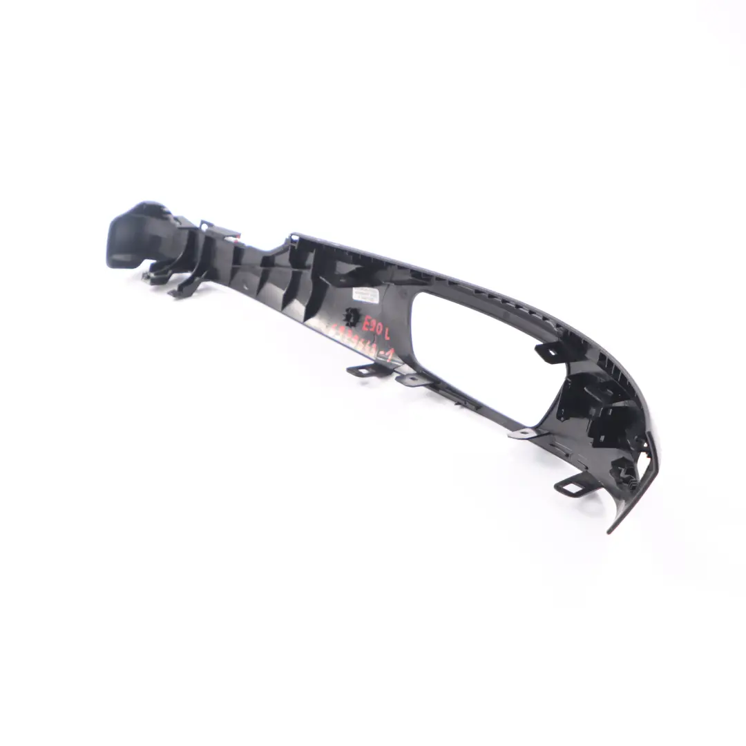 BMW E81 E87 E90 Osłona Fotela Lewy Przód 6979643 - SKU 6979645-1 - Numer Części 6979646