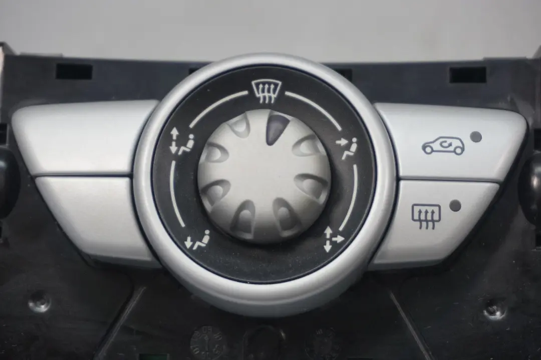 *BMW Mini Cooper One 5 R56 Bedienteil Heizung 3442594 3452271 3452458 für mit Teilenummer 69797002 *BMW Mini Cooper One 5 R56 Bedienteil Heizung 3442594 3452271 3452458 - SKU 69797002-5 - Teilenummer 69797002