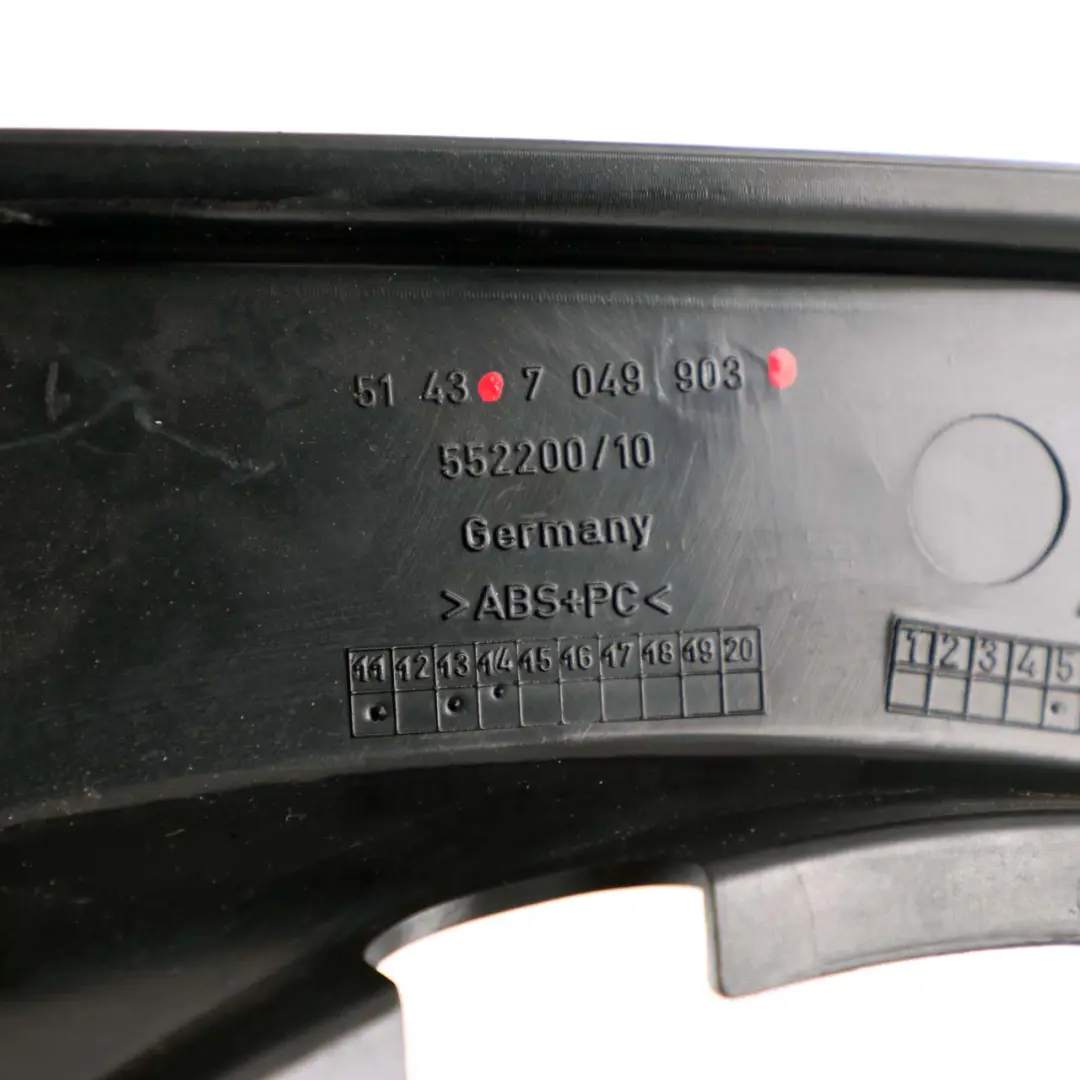 BMW E61 Pannello rivestimento Colonna Copertura Posteriore Sinistra Nero - SKU 6980009 - Numero di parte 7049903