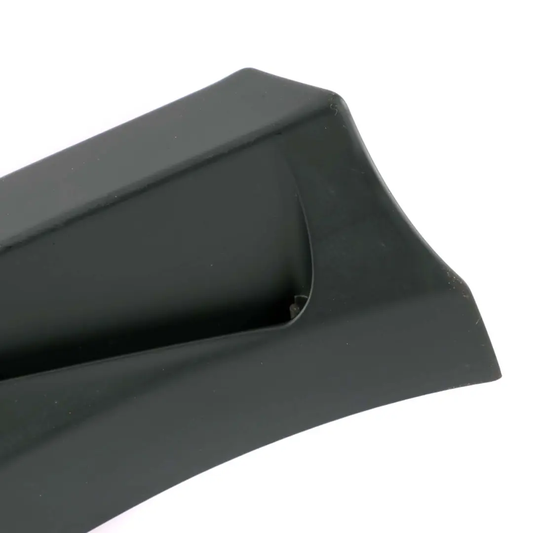 Osłona Kolumny Panel Lewy Tył Tylny Czarny do BMW E61 o numerze 7049903 BMW E61 Osłona Kolumny Panel Lewy Tył Tylny Czarny - SKU 6980009 - Numer Części 7049903