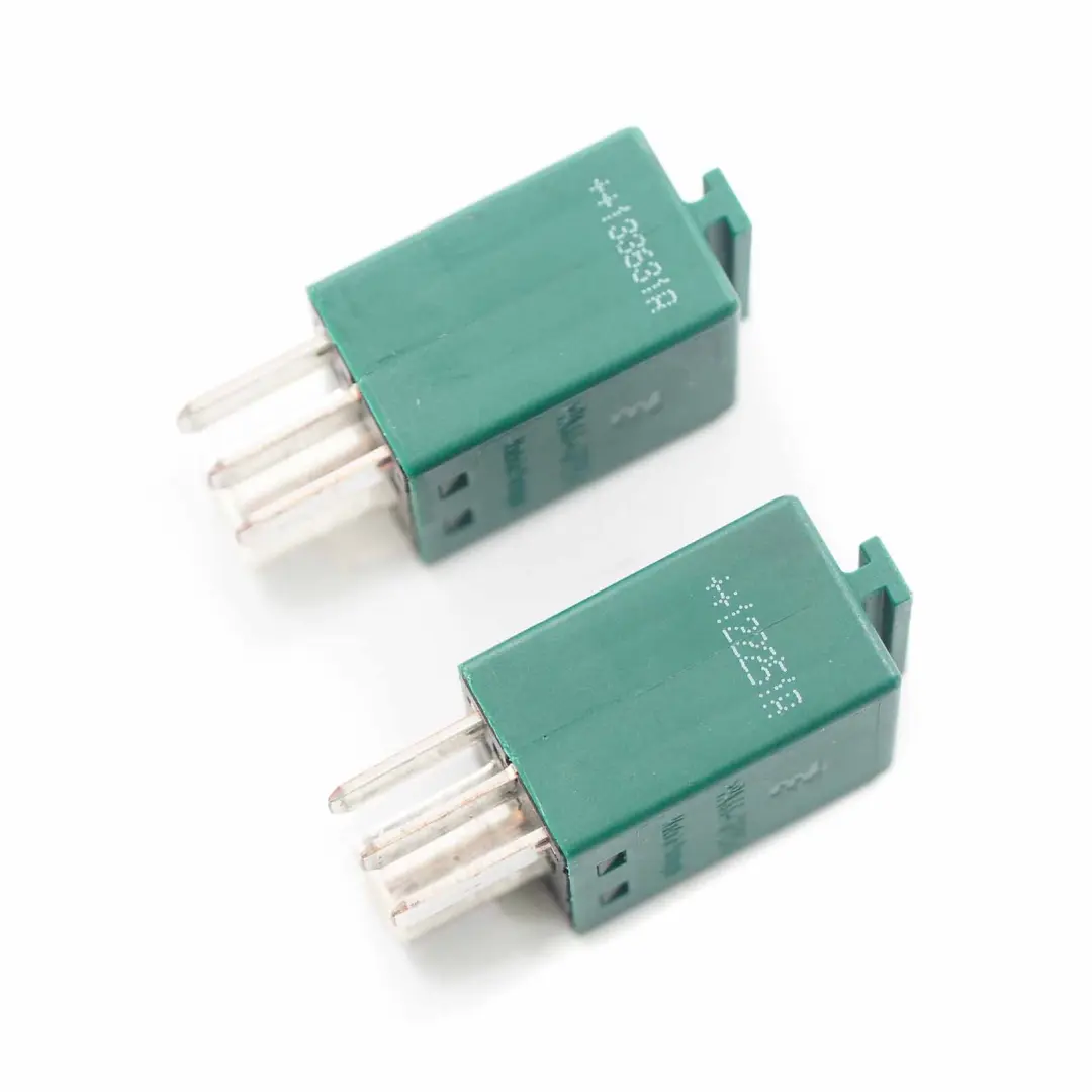 BMW 1 3 5 6 7 X1 X3 X5 X6 Z4 Z8 2x Relay Changeover Function Green Set - SKU 6980177-1 - Part number 6980177