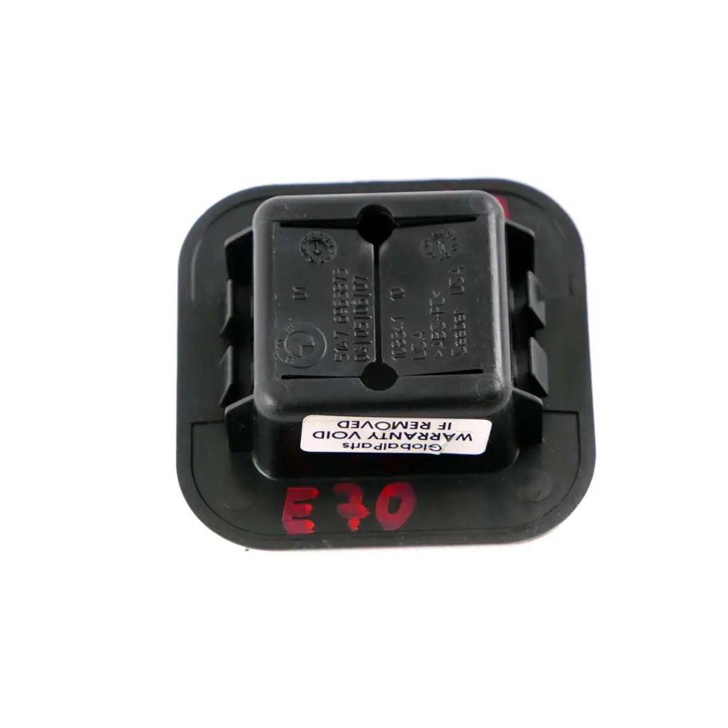 BMW X5 E70 Boucle fixation panneau couvercle coffre arriere noir 6963873 - SKU 6980659 - Numéro de pièce 6980659
