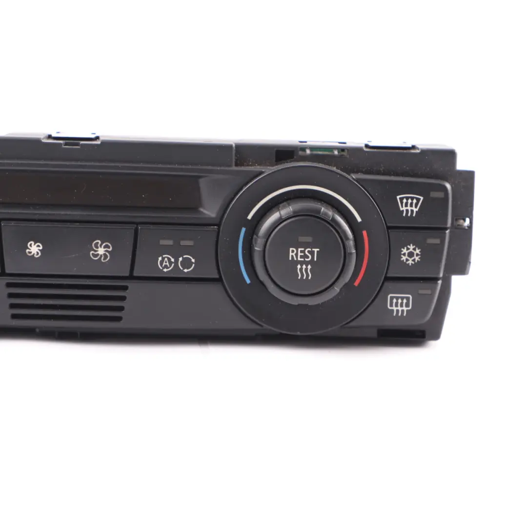 Bedienteil Klimaautomatik für BMW 1 3 er E81 E87 E90 E91 E92 mit Teilenummer 6981120 BMW 1 3 er E81 E87 E90 E91 E92 Bedienteil Klimaautomatik - SKU 6981120 - Teilenummer 6981120