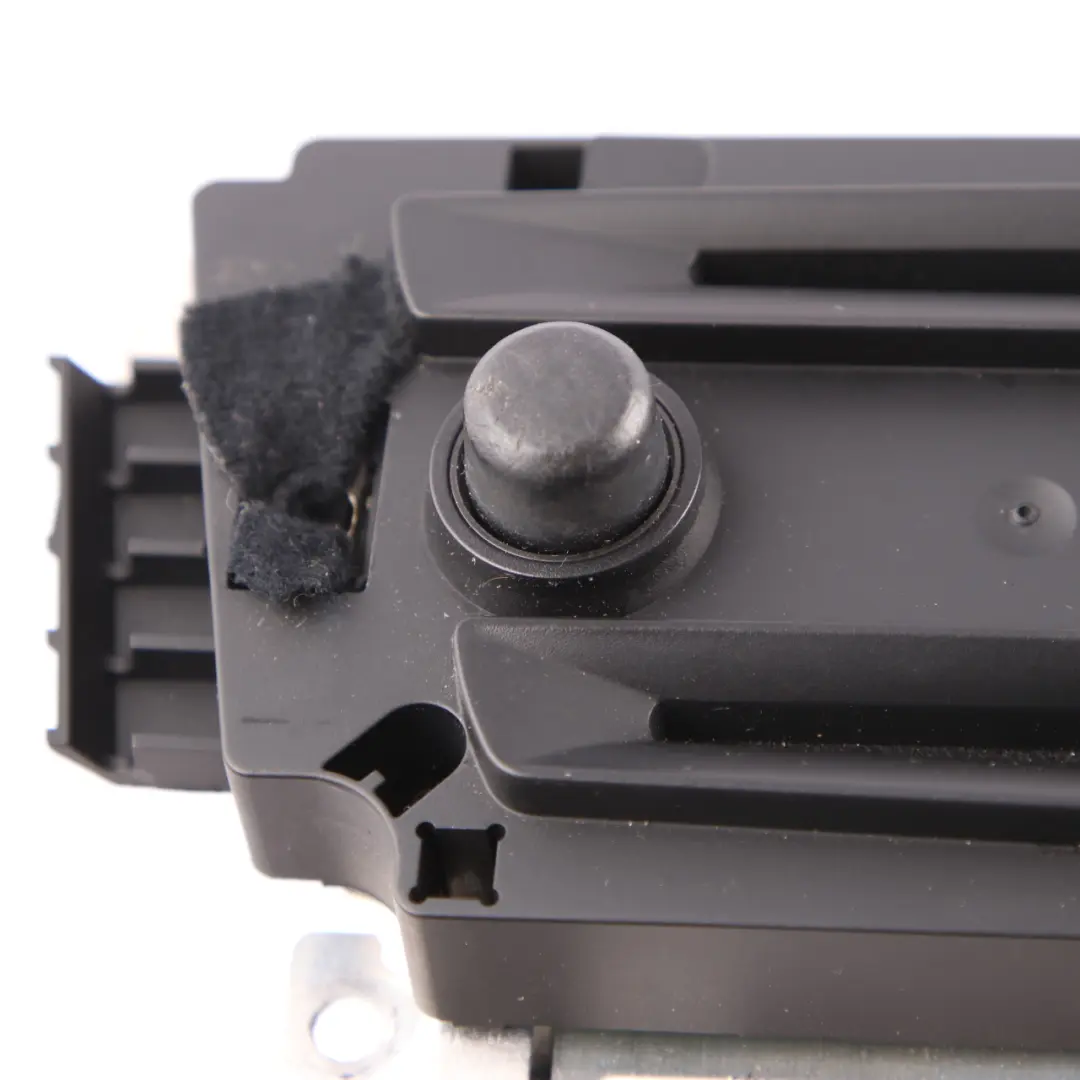 CCC Navi DVD System Controller BMW E90 E91 E92 - SKU 6981569 - Part number 6981569