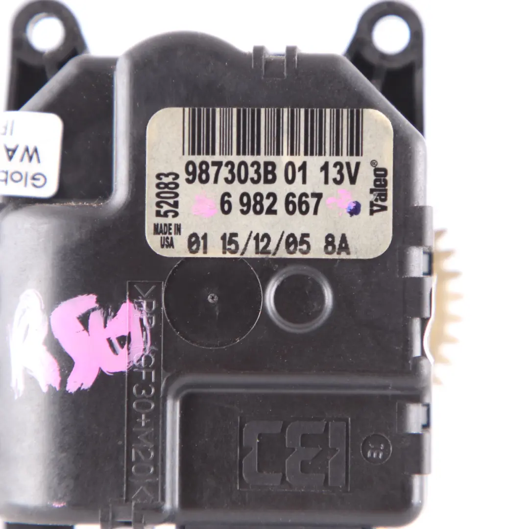 Aktuator Luftverteilung Klappe Motor Heizung für Mini Cooper One R50 R52 R53 mit Teilenummer 6982667 Mini Cooper One R50 R52 R53 Aktuator Luftverteilung Klappe Motor Heizung - SKU 6982667 - Teilenummer 6982667