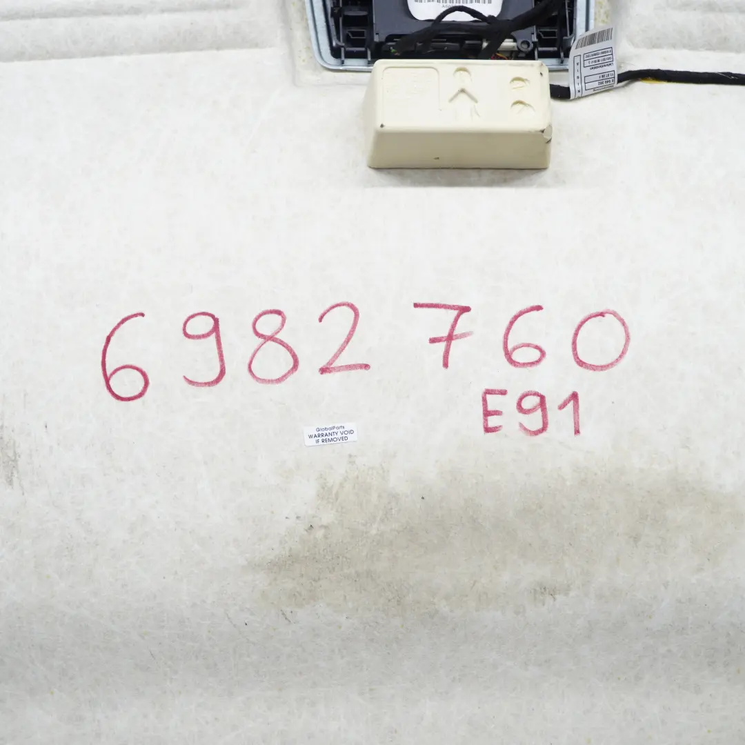 Podsufitka profilowana grau szara do BMW E91 E91N o numerze 6982760 BMW E91 E91N Podsufitka profilowana grau szara - SKU 6982760 - Numer Części 6982760