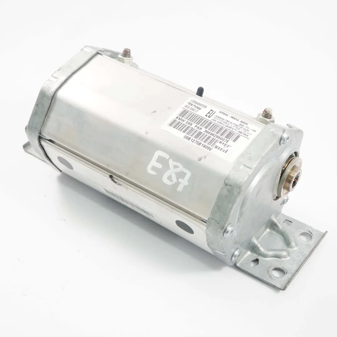 Poduszka Powietrzna Pasażera Airbag Przód Przednia do BMW E81 E87 E88 o numerze 6982860 BMW E81 E87 E88 Poduszka Powietrzna Pasażera Airbag Przód Przednia - SKU 6982860-1 - Numer Części 6982860