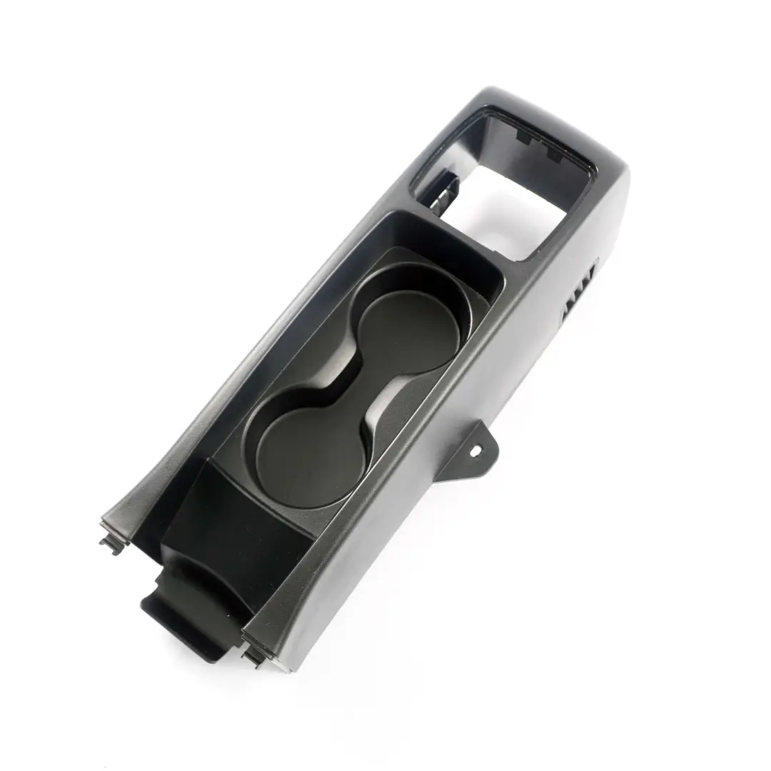 Console Centrale Posteriore Inserto Portabicchieri 6983898 per BMW X5 E70 con numero di parte 6983899 BMW X5 E70 Console Centrale Posteriore Inserto Portabicchieri 6983898 - SKU 6983899 - Numero di parte 6983899