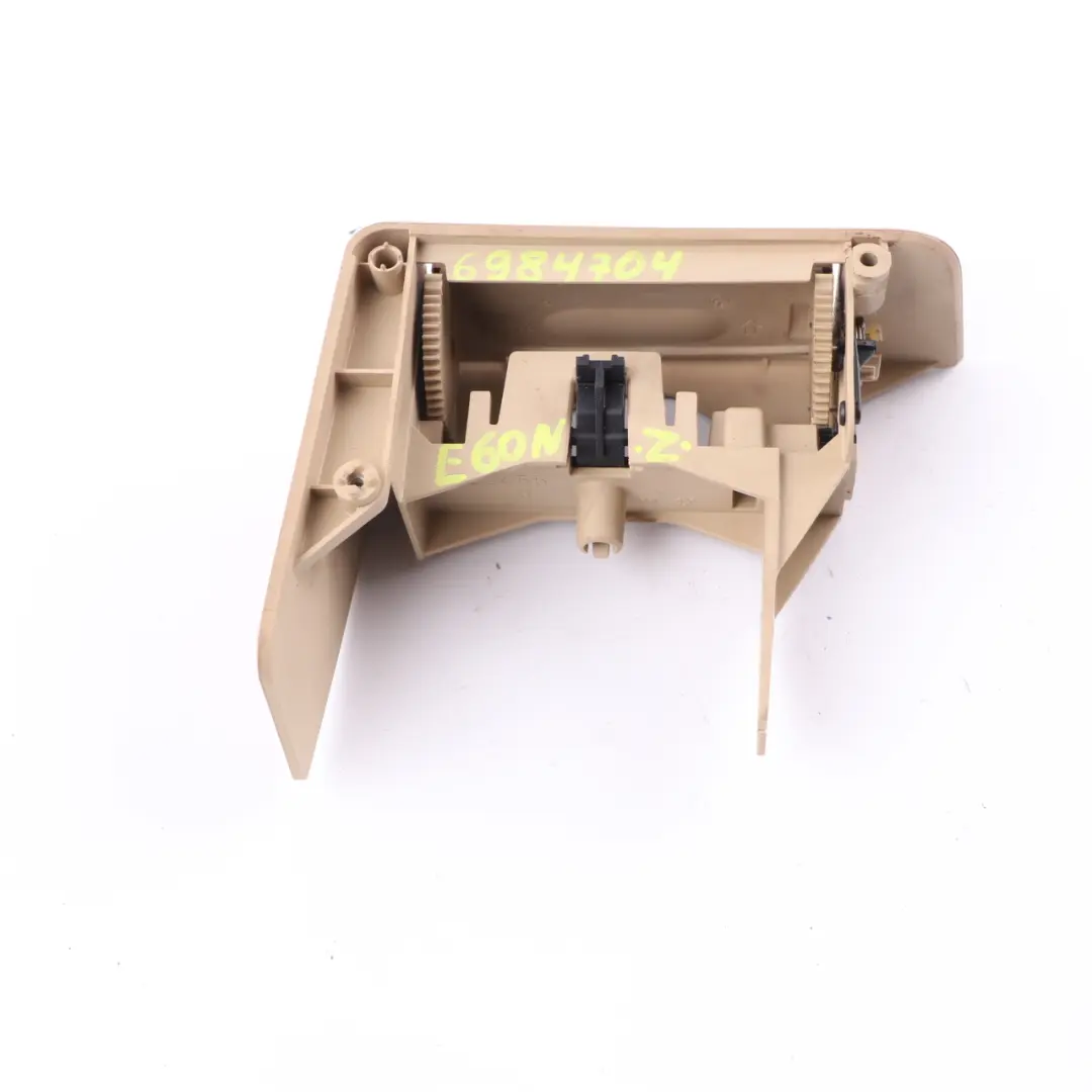 Ashtray Rear Door Right O/S Ash Tray Storage Trim Beige to BMW E60 E61 LCI with Part number 6984704 BMW E60 E61 LCI Ashtray Rear Door Right O/S Ash Tray Storage Trim Beige - SKU 6984704 - Part number 6984704