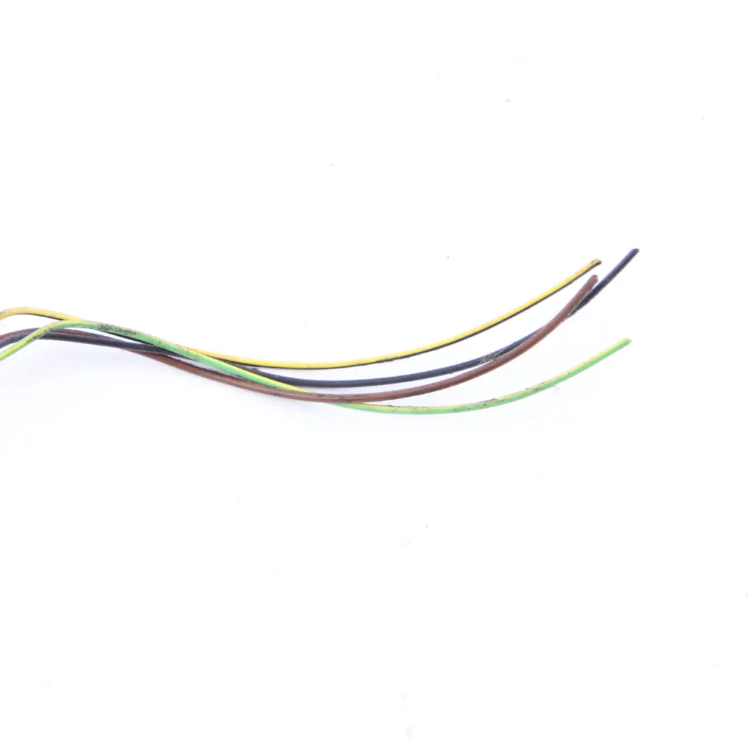 Câblage lampe arrière droite prise courant pour BMW F30 F31 F80 M3 à propos du numéro de pièce 6984746 BMW F30 F31 F80 M3 Câblage lampe arrière droite prise courant - SKU 6984746-2 - Numéro de pièce 6984746