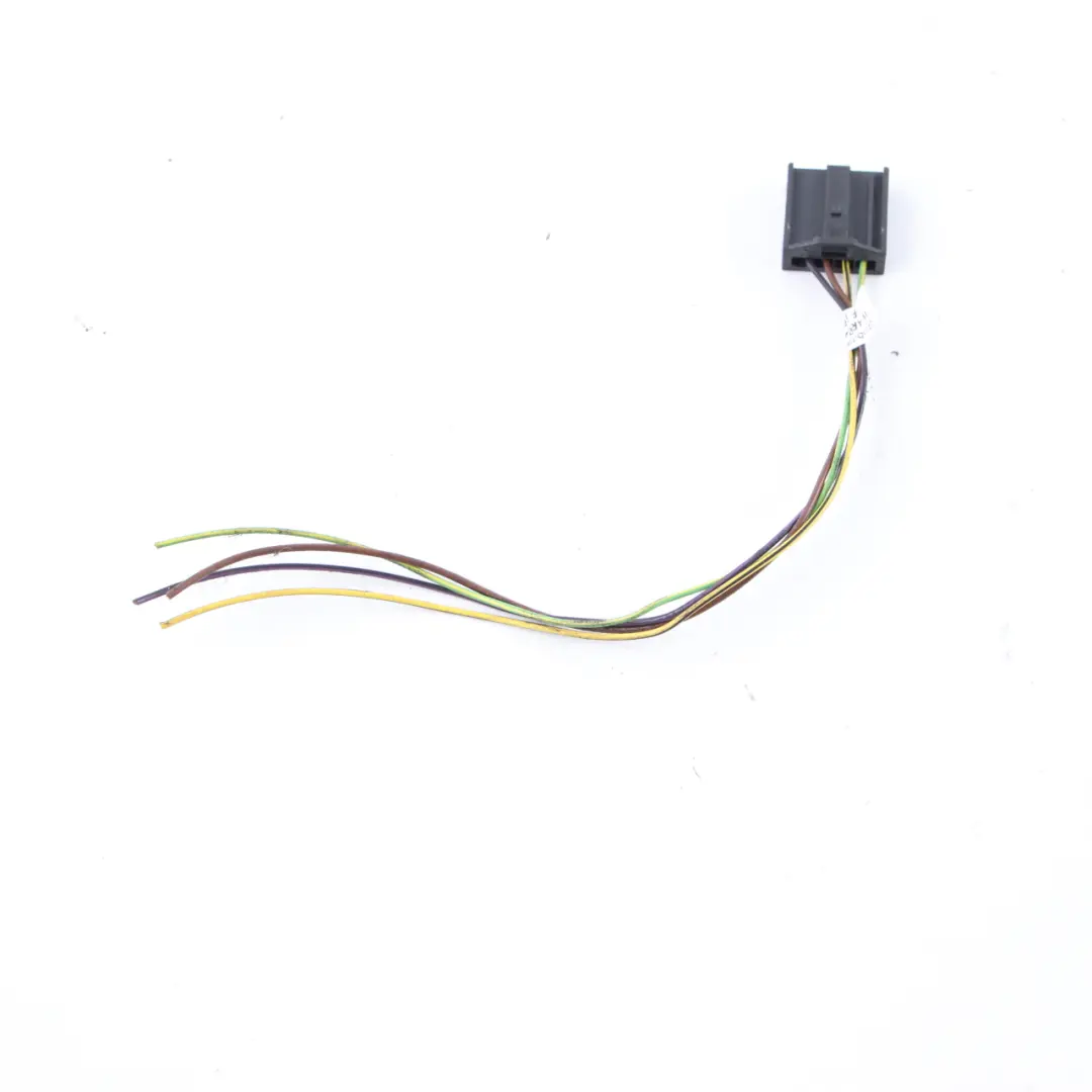 Câblage lampe arrière droite prise courant pour BMW F30 F31 F80 M3 à propos du numéro de pièce 6984746 BMW F30 F31 F80 M3 Câblage lampe arrière droite prise courant - SKU 6984746-2 - Numéro de pièce 6984746