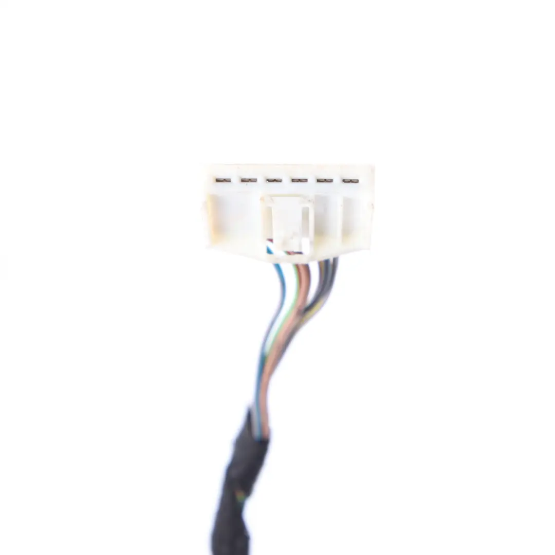 Tail Light Rear Lamp Right O/S Plug Socket Wiring to BMW E81 E87 LCI with Part number 6984756 BMW E81 E87 LCI Tail Light Rear Lamp Right O/S Plug Socket Wiring - SKU 6984756-2 - Part number 6984756