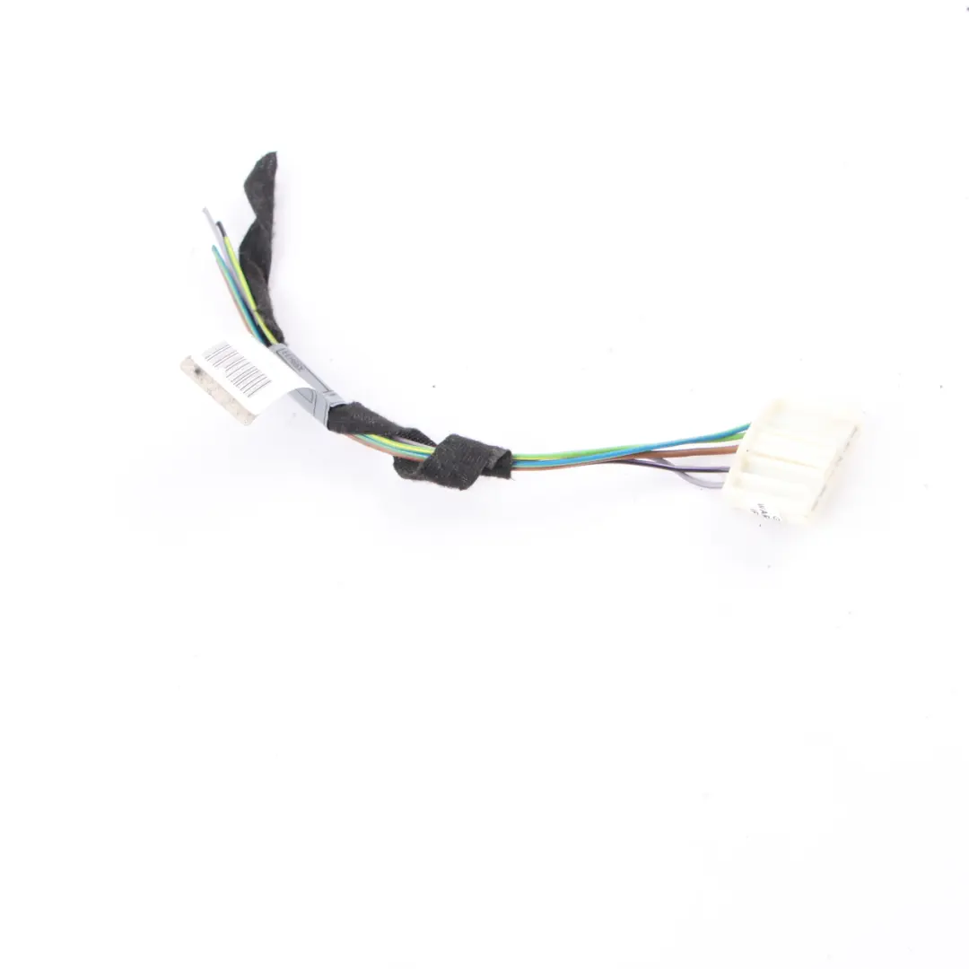 Tail Light Rear Lamp Left N/S Plug Socket Wiring to BMW E81 E87 LCI with Part number 6984756 BMW E81 E87 LCI Tail Light Rear Lamp Left N/S Plug Socket Wiring - SKU 6984756 - Part number 6984756