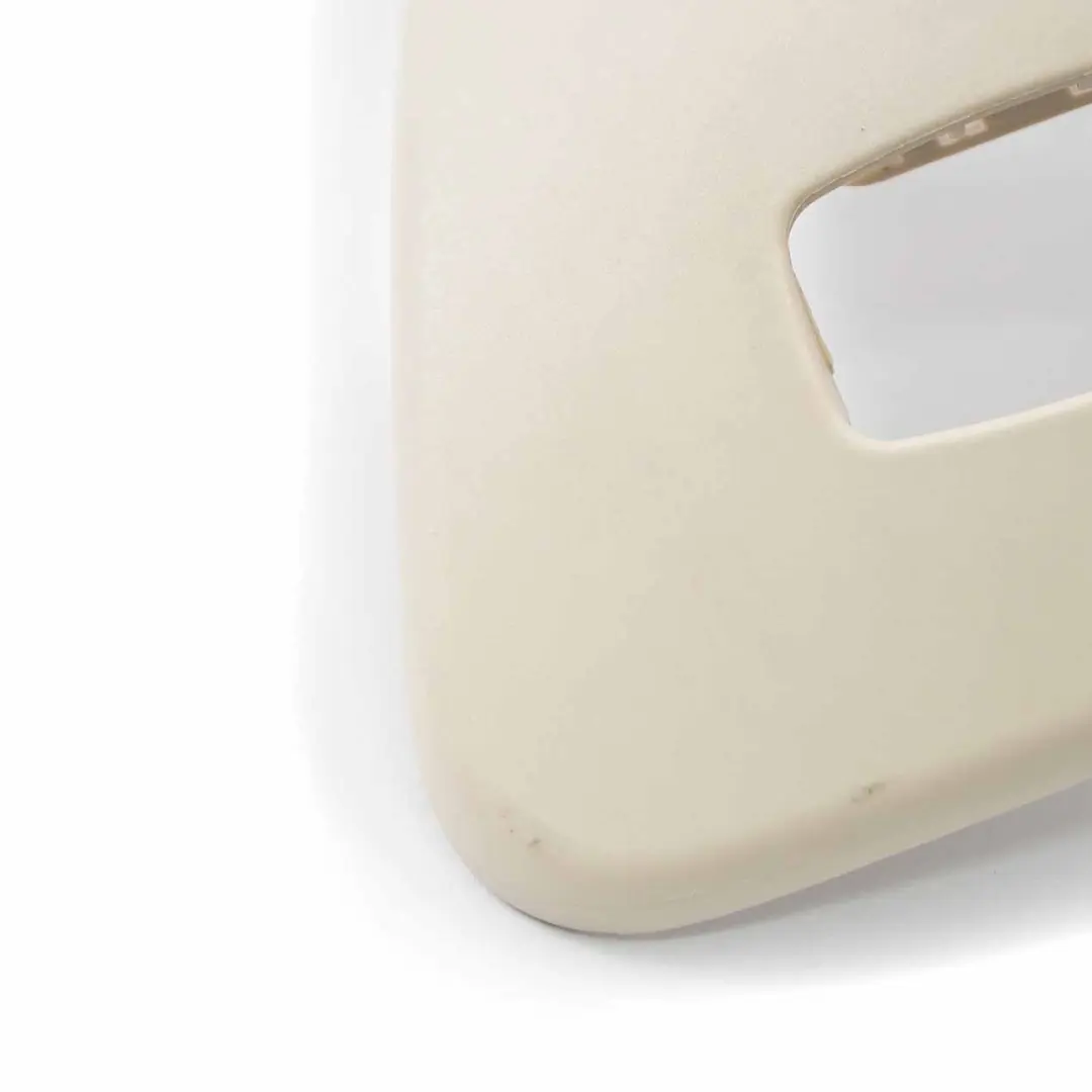 Rivestimento del sedile sinistro Crema Beige per BMW E92 con numero di parte 6985591 BMW E92 Rivestimento del sedile sinistro Crema Beige - SKU 6985591 - Numero di parte 6985591