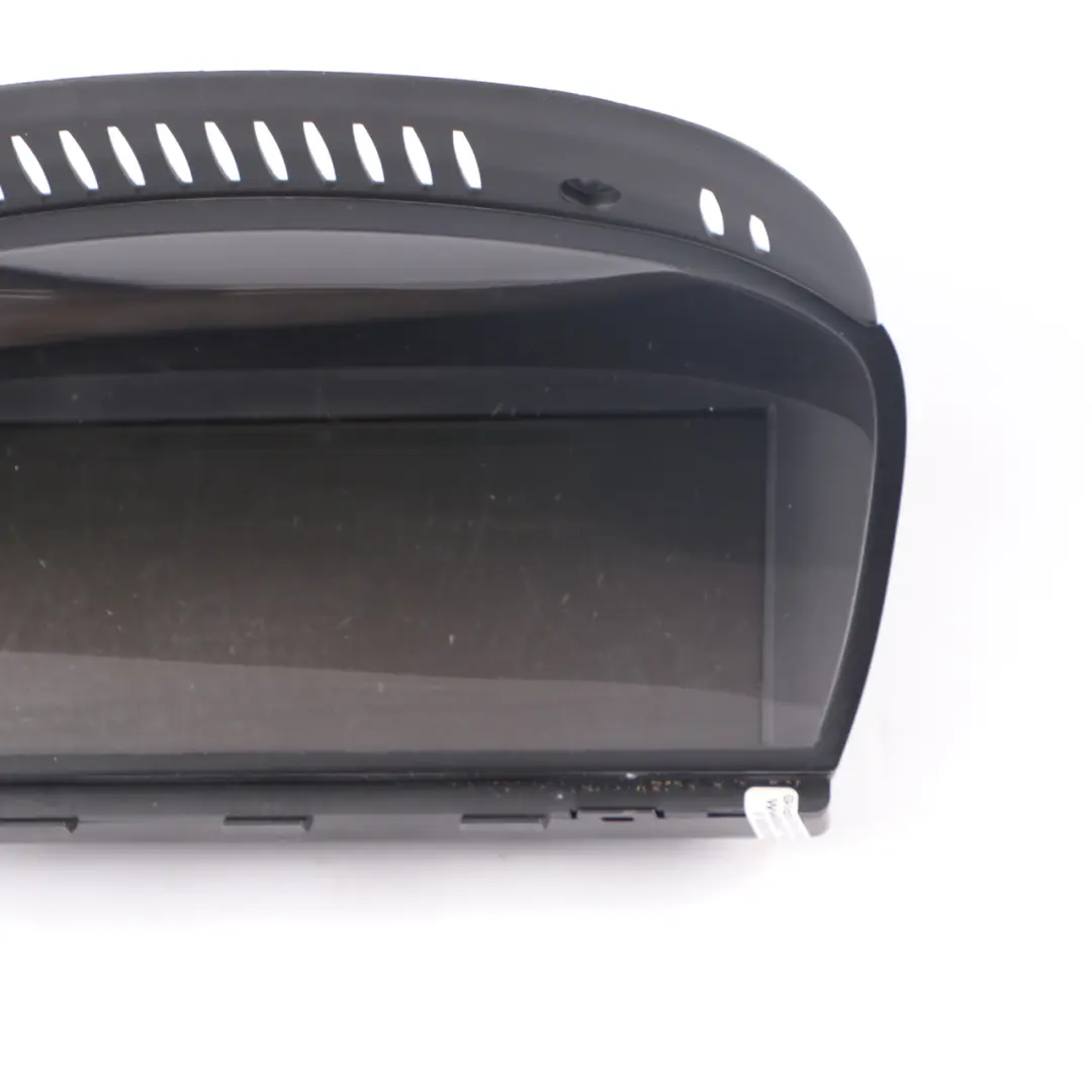 Screen BMW E60 On Board Monitor Display 8.8" FA. Alpine Automatic to with Part number 6985868 Screen BMW E60 On Board Monitor Display 8.8" FA. Alpine Automatic - SKU 6985868 - Part number 6985868