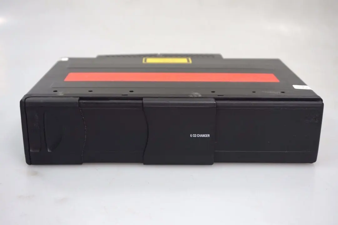 BMW E81 E87 E90 E91 E92 Changeur de CD 6 Disques Avec Magasin - SKU 6986077-1 - Numéro de pièce 6986077