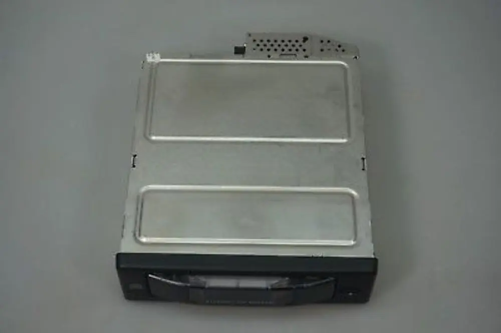 BMW E60 E61 E63 E64 6-disc Compact CD Changer with Magazine - SKU 6986081 - Part number 6986081