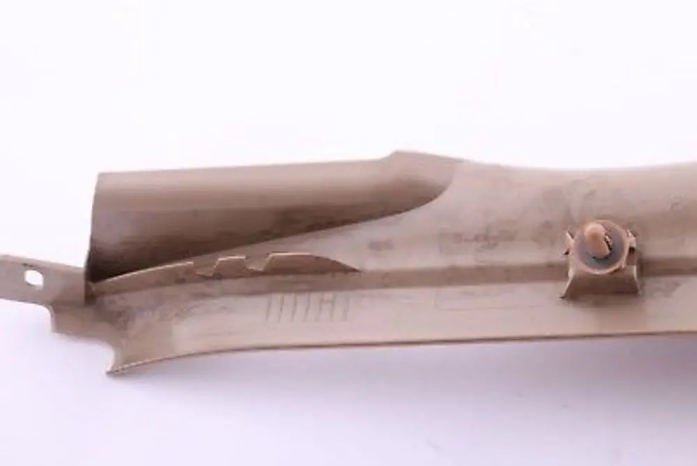 BMW E60 E61 LCI Bande recouvrement Entrée Intérieur Arrière Gauche Crème Beige - SKU 6987021 - Numéro de pièce 6987021