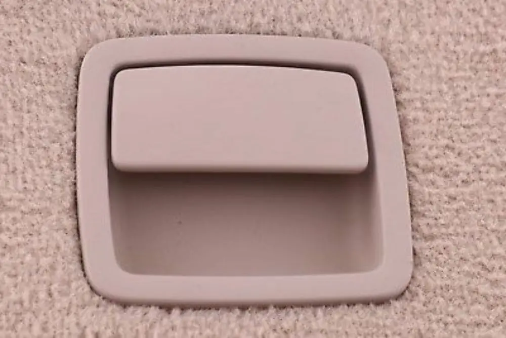 Left N/S Trunk Rear Carpet Flap Boot Cream Beige to BMW 5 Series E61 E61N with Part number 6987041 BMW 5 Series E61 E61N Left N/S Trunk Rear Carpet Flap Boot Cream Beige - SKU 6987041 - Part number 6987041