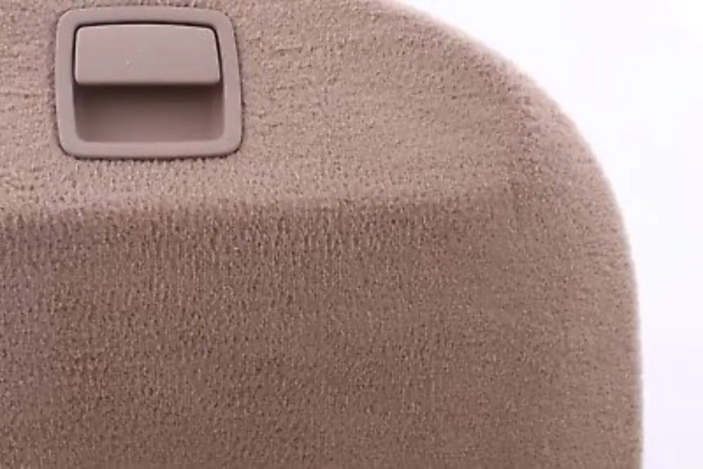 Klappe Gepäckraum rechts Cream Beige für BMW E61 mit Teilenummer 6987042 BMW E61 Klappe Gepäckraum rechts Cream Beige - SKU 6987042 - Teilenummer 6987042