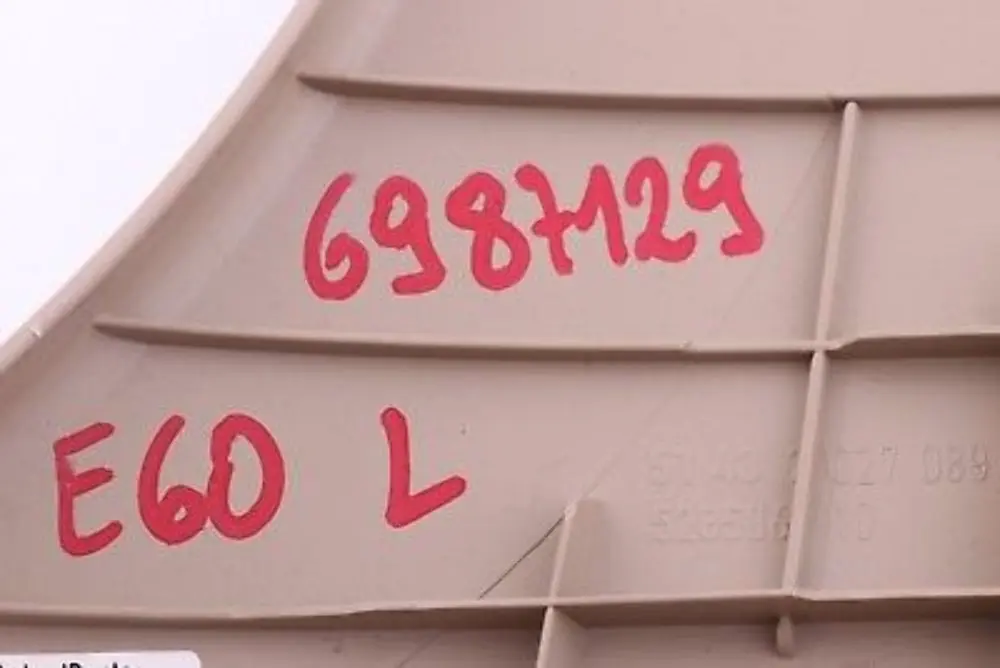 BMW E60 E61 LCI Capot Montant B en Bas A Gauche Beige - SKU 6987129 - Numéro de pièce 6987129