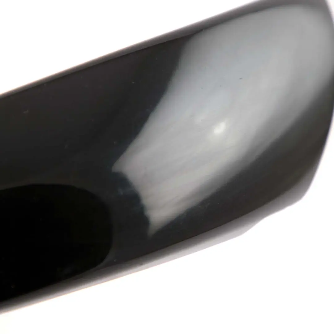 Copertura Maniglia Porta Destra Lucida per BMW 1 Series E81 E82 E87 LCI con numero di parte 6987538 BMW 1 Series E81 E82 E87 LCI Copertura Maniglia Porta Destra Lucida - SKU 6987538 - Numero di parte 6987538