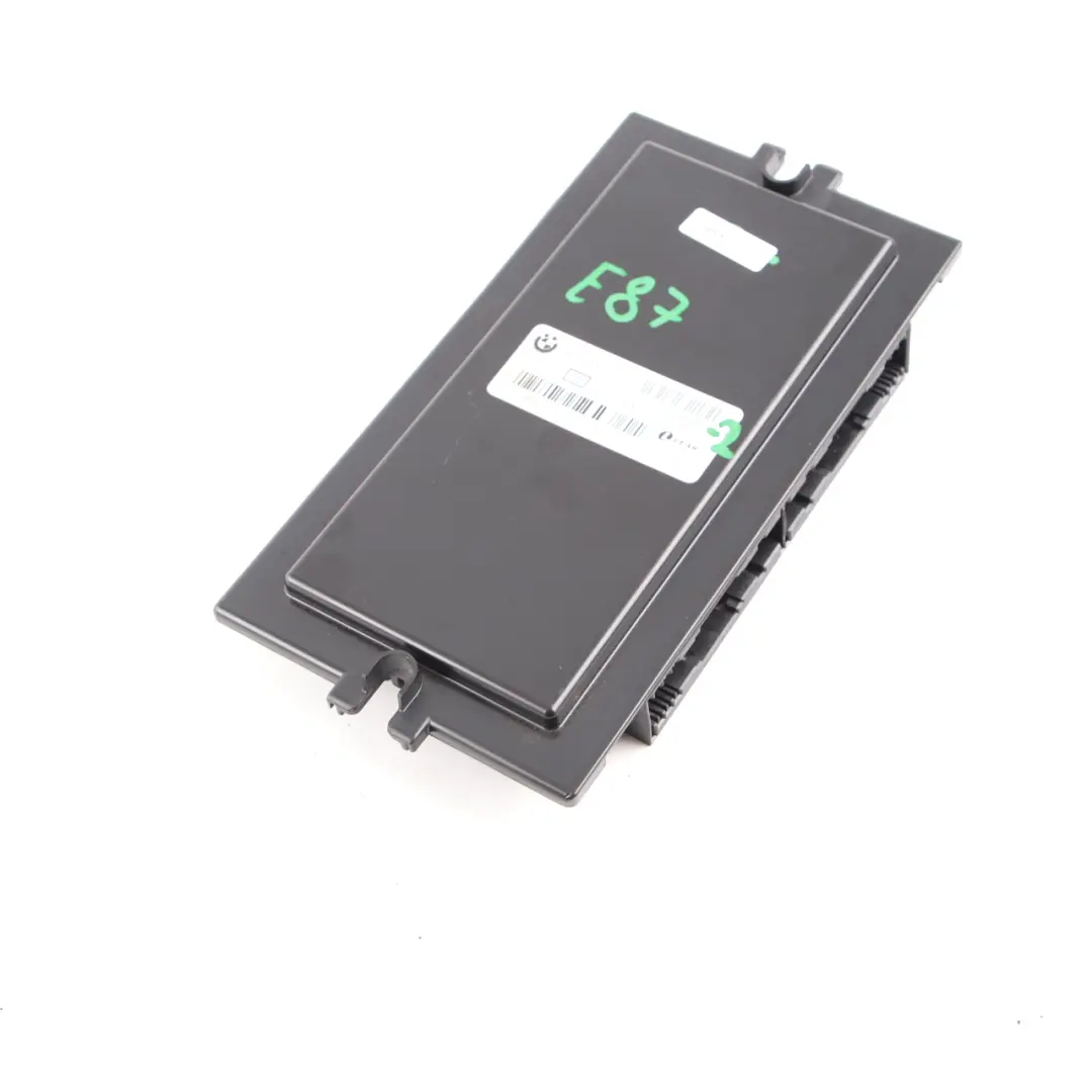 Footwell Light Module Control Unit ECU PL2 FRMFA Lear to BMW E87 with Part number 6987999 BMW E87 Footwell Light Module Control Unit ECU PL2 FRMFA Lear - SKU 6987999-2 - Part number 6987999