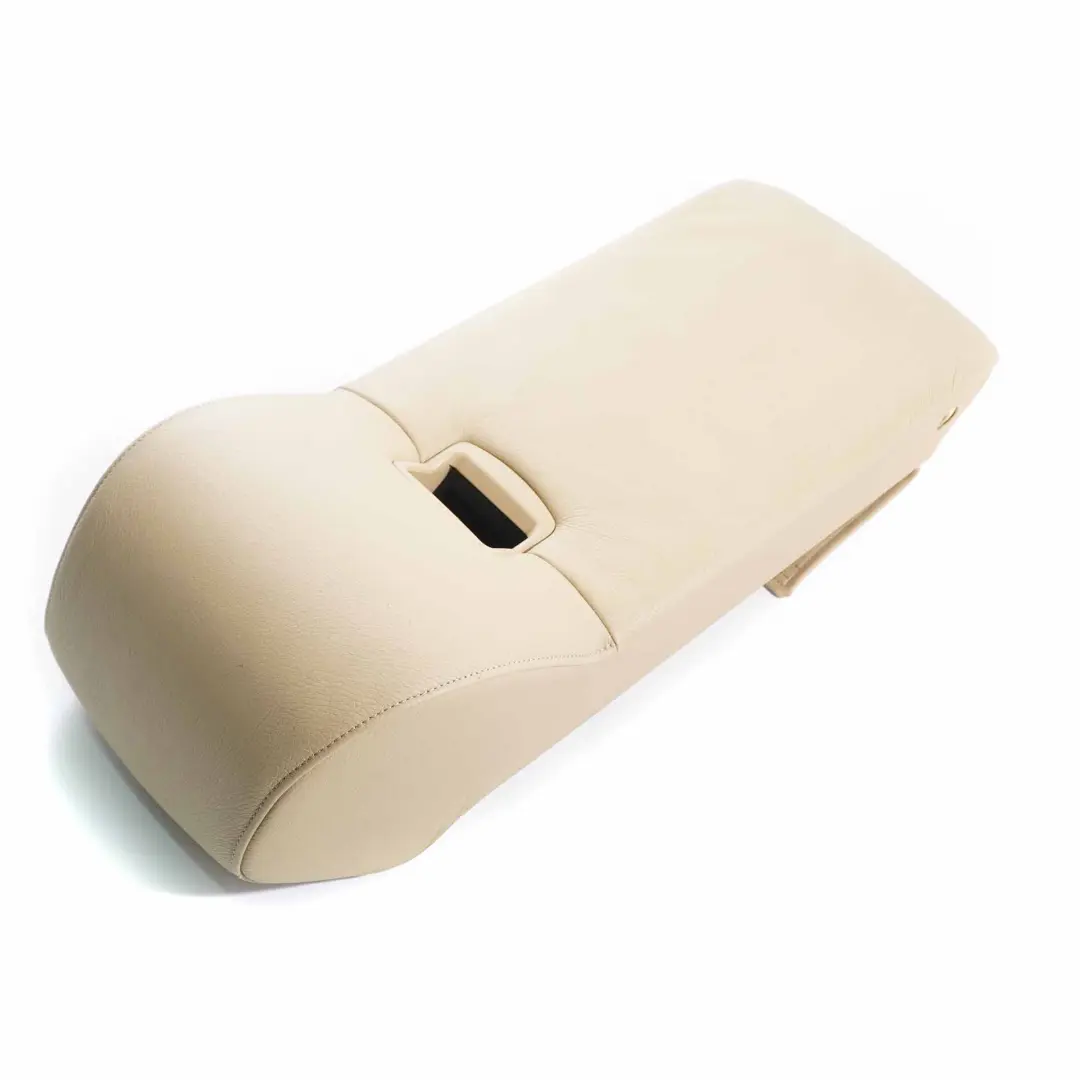 Sedile posteriore centrale bracciolo portabicchieri Dakota Beige per BMW E60 con numero di parte 6988616 BMW E60 Sedile posteriore centrale bracciolo portabicchieri Dakota Beige - SKU 6988616-1 - Numero di parte 6988616