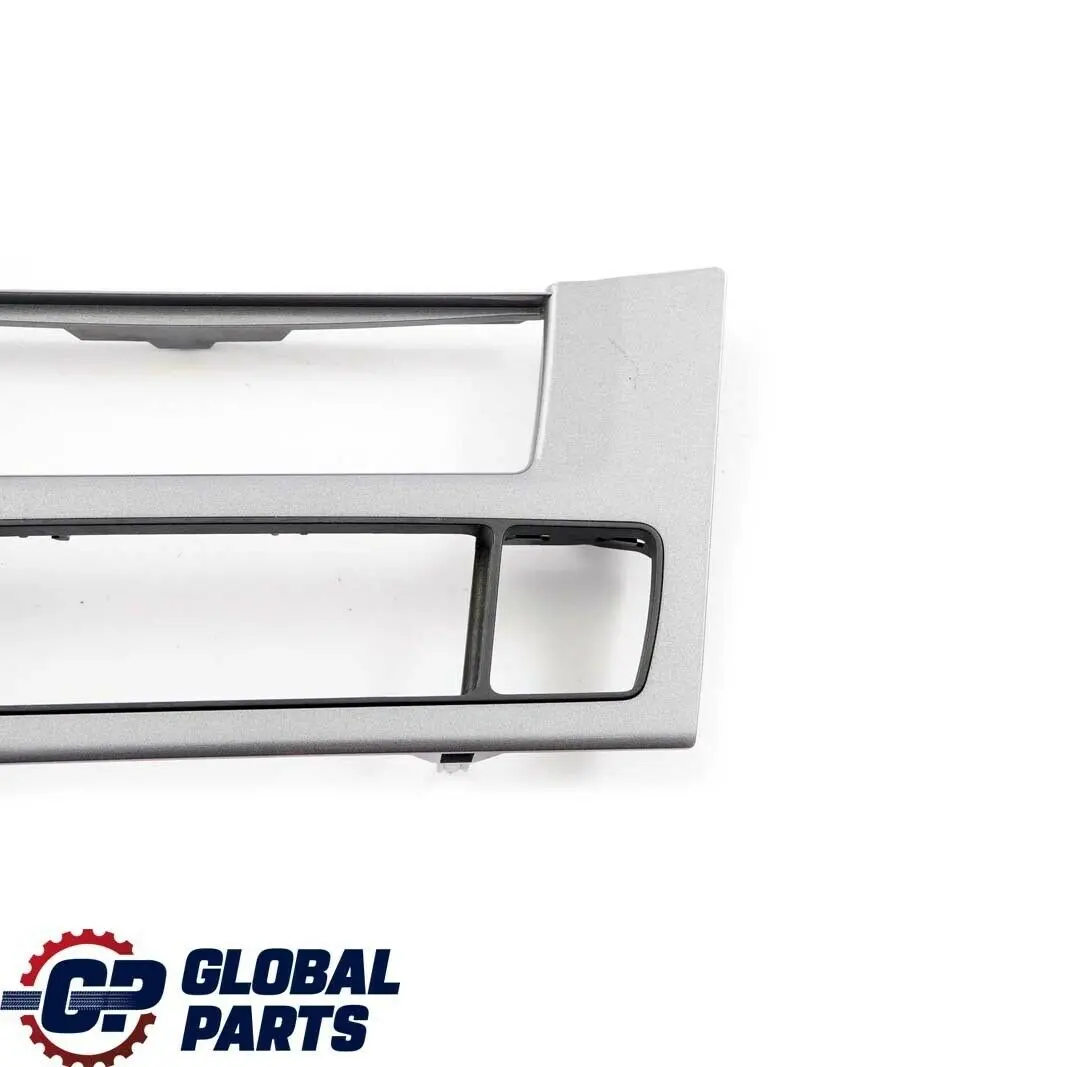 BMW E60 E61 LCI Couverture Tableau I Centre Spacegrau Hochglanzgrau Gris - SKU 6988988 - Numéro de pièce 6988988