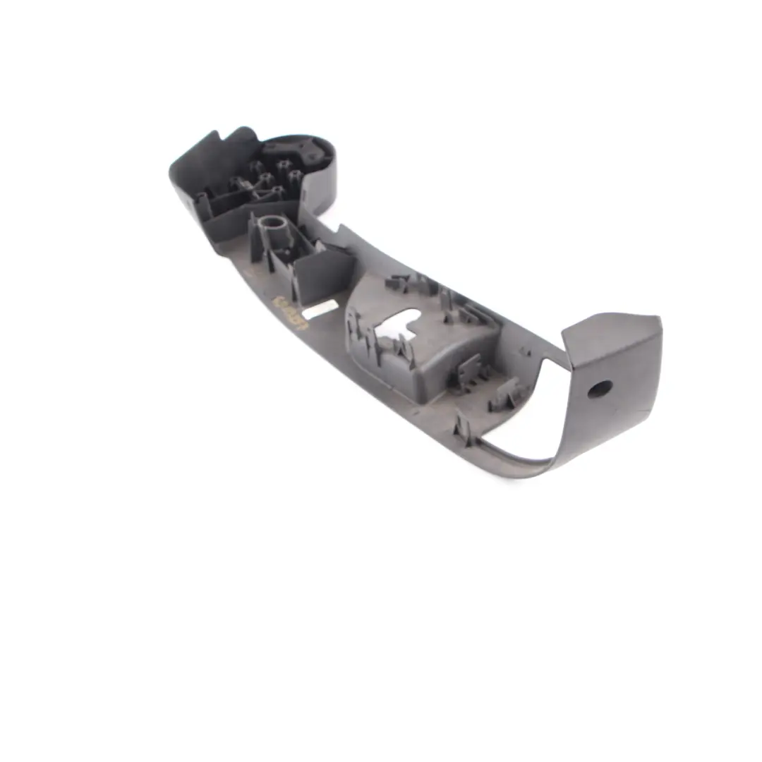 BMW E60 E61 Sitz vorn Sitzblenden Blende Aussen Links 7076001 - SKU 6989257 - Teilenummer 6989257