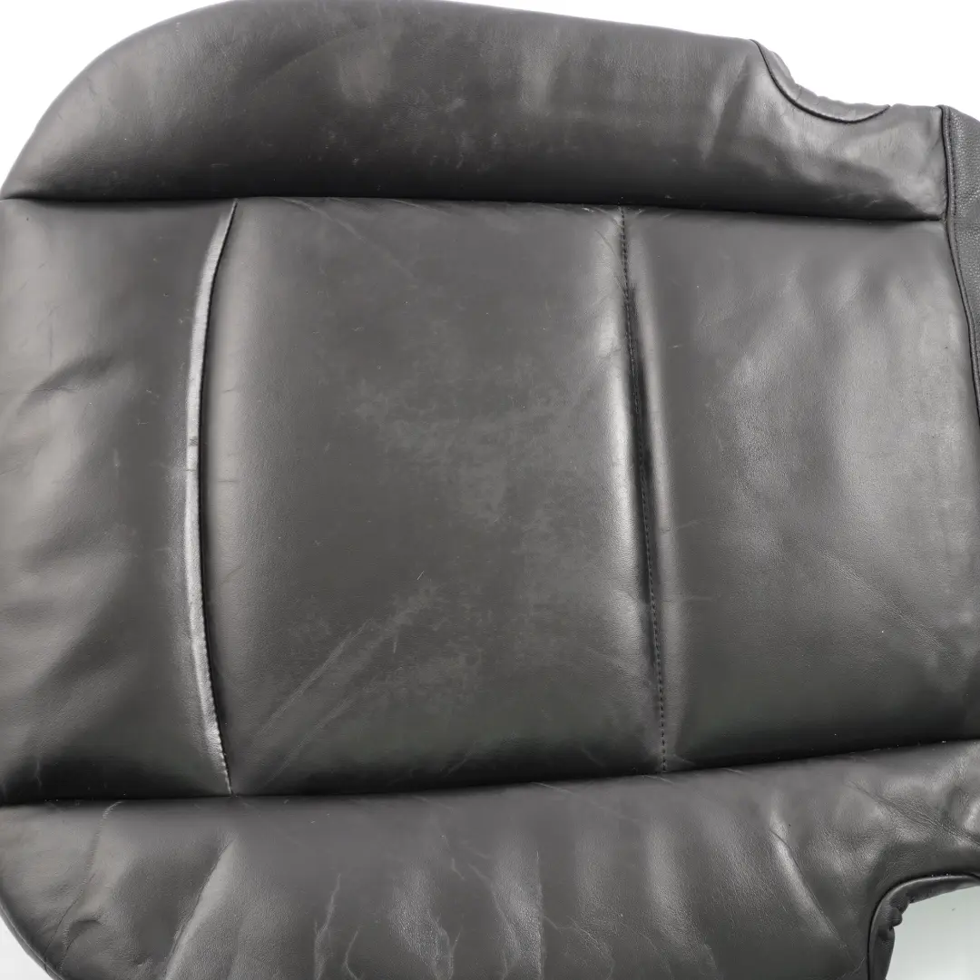 Anteriore Sinistro Rivestimento Sedile Pelle Walknappa Nera per BMW E93 con numero di parte 6989817 BMW E93 Anteriore Sinistro Rivestimento Sedile Pelle Walknappa Nera - SKU 6989817 - Numero di parte 6989817