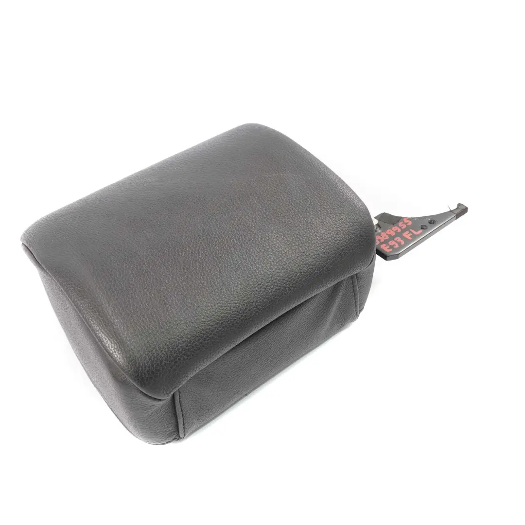 Poggiatesta Sedile Anteriore Sinistro Poggiatesta Pelle Nera per BMW E93 Cabrio con numero di parte 6989955 BMW E93 Cabrio Poggiatesta Sedile Anteriore Sinistro Poggiatesta Pelle Nera - SKU 6989955 - Numero di parte 6989955