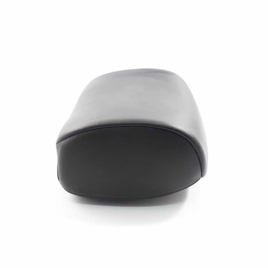 Poggiatesta Sedile Anteriore Destro Poggiatesta Pelle Nera per BMW E93 Cabrio con numero di parte 6989970 BMW E93 Cabrio Poggiatesta Sedile Anteriore Destro Poggiatesta Pelle Nera - SKU 6989970 - Numero di parte 6989970